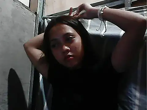 Snapshot of Yours_AsianPinayGirl18 chatting on July 2026 11:10:02 AM Yours AsianPinayGirl18 online show from July 2026 11:10:02 AM