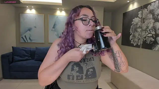 LoiseHarper online show from May 2026 06:55:02 PM