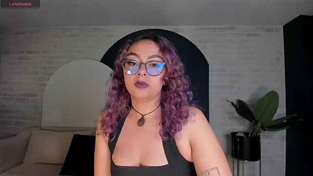 LoiseHarper online show from May 2026 04:27:01 AM
