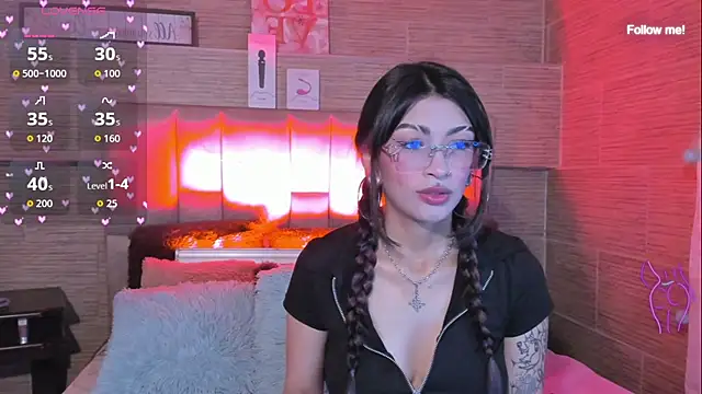 Snapshot of mia_smoke_ chatting on July 2026 01:24:02 AM mia smoke online show from July 2026 01:24:02 AM