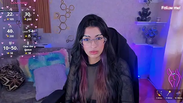 Snapshot of mia_smoke_ chatting on June 2026 04:41:01 PM mia smoke online show from June 2026 04:41:01 PM