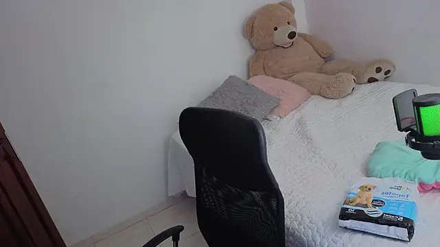 valerihouse  online show from June 2026 02:06:01 AM