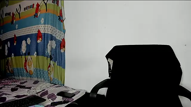 Snapshot of Vannellope_vladimir chatting on June 2026 03:13:02 PM Vannellope vladimir online show from June 2026 03:13:02 PM