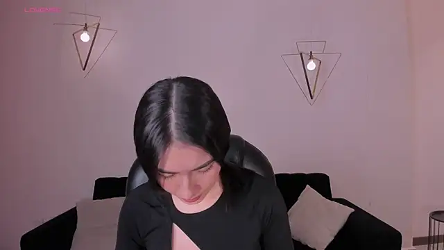 BellaStormX online show from May 2026 11:27:01 AM