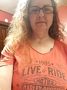 Snapshot of Harleygirl73 chatting on May 2026 12:39:02 AM Harleygirl73 online show from May 2026 12:39:02 AM