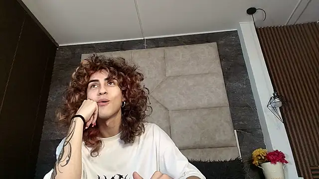 Divine      online show from June 2026 07:24:01 PM
