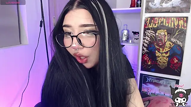 Snapshot of VamppyJanne chatting on May 2026 02:20:02 AM VamppyJanne online show from May 2026 02:20:02 AM