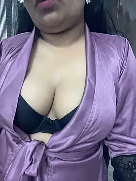 Tamil Azhagie online show from May 2026 01:11:01 AM