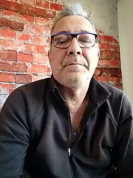 Soloyan online show from April 2026 04:46:02 PM