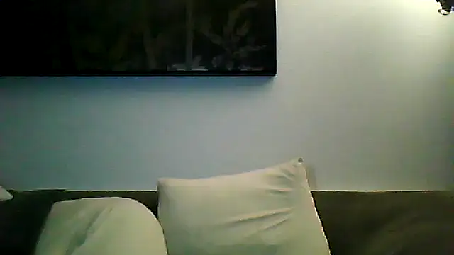 Soloyan online show from October 2025 04:44:01 AM