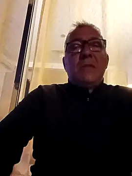 Soloyan online show from September 2025 04:41:01 AM