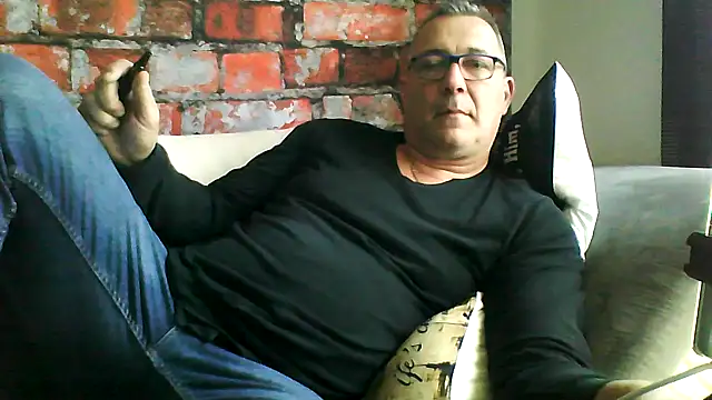 Soloyan online show from February 2026 01:22:02 PM