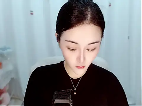 Amy-cnbaby online show from June 2026 01:57:01 AM
