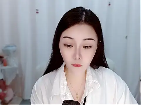Amy-cnbaby online show from April 2026 12:34:02 PM