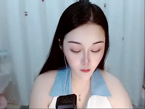 Amy-cnbaby online show from May 2026 01:36:02 AM