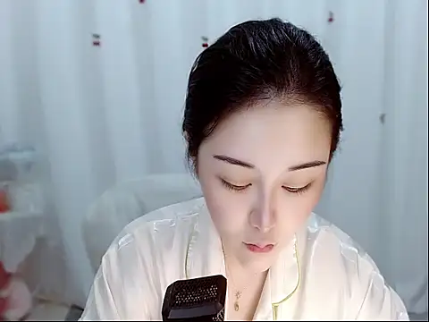 Amy-cnbaby online show from May 2026 01:39:02 AM
