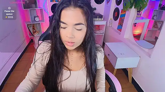 Duulce mia online show from May 2026 02:55:02 PM