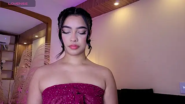 Chloe monroee online show from June 2026 03:23:02 AM