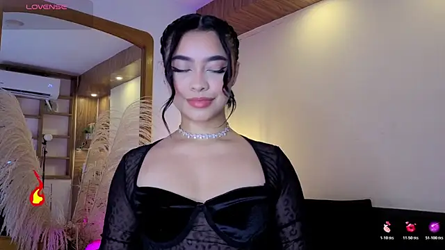 Chloe monroee online show from June 2026 03:23:02 AM