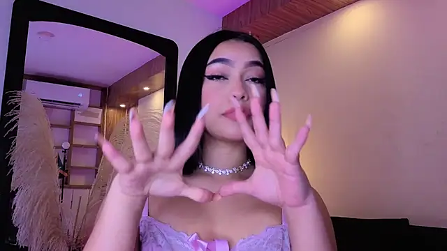 Chloe monroee online show from June 2026 03:23:01 AM
