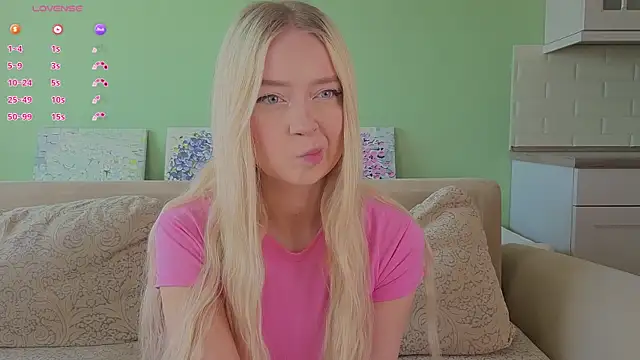 Chanelbayerr online show from May 2026 03:52:01 AM