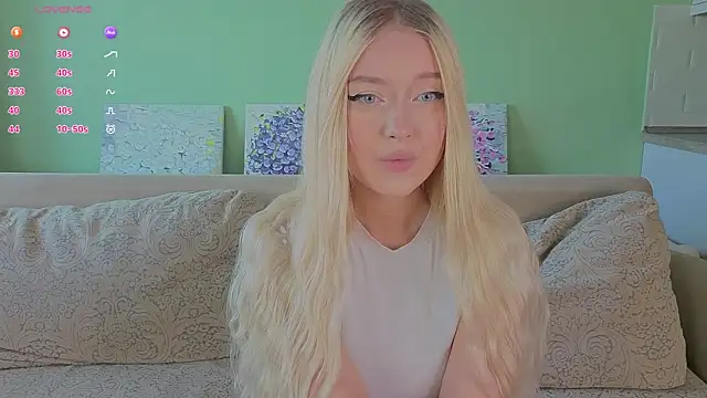 Chanelbayerr online show from May 2026 05:22:01 AM