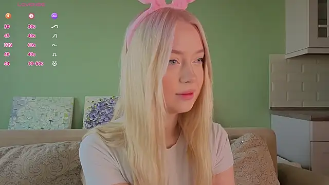 Chanelbayerr online show from May 2026 03:25:02 AM