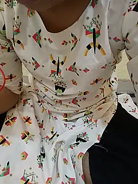 Seema yadav01 online show from June 2026 05:24:02 AM