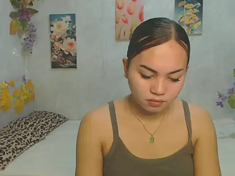 Snapshot of ur_asiankat chatting on June 2026 06:56:01 PM ur asiankat online show from June 2026 06:56:01 PM