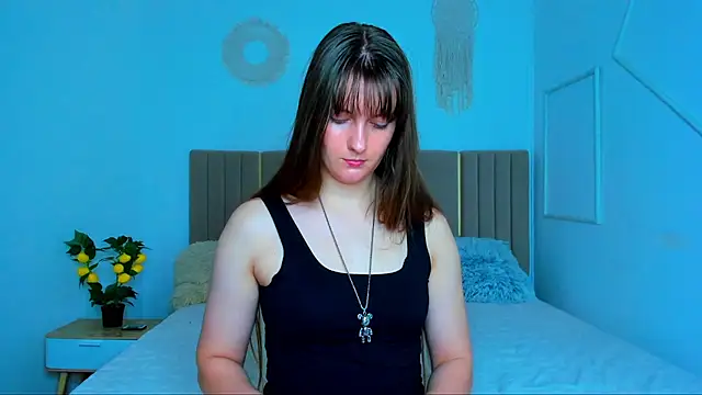 Cutie blushh online show from May 2026 12:11:01 PM