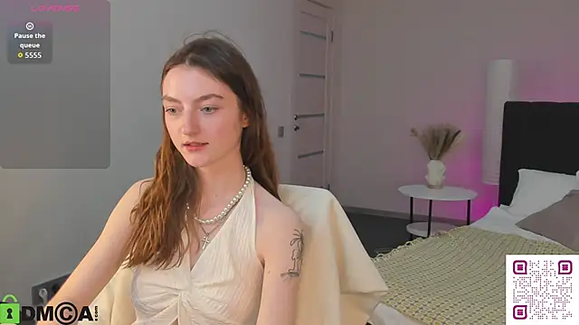 Snapshot of Valenora1 chatting on May 2026 11:30:02 AM Valenora1 online show from May 2026 11:30:02 AM