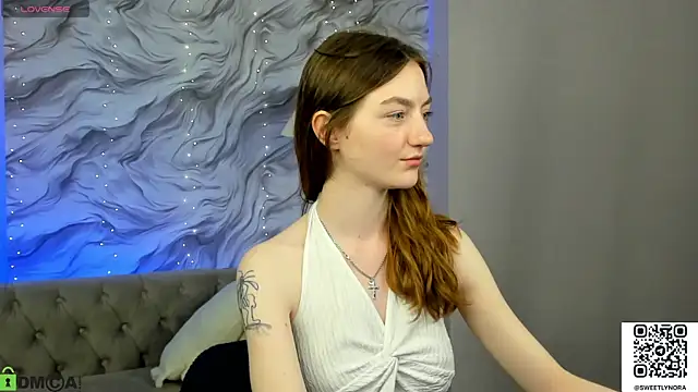 Snapshot of Valenora1 chatting on May 2026 11:13:02 AM Valenora1 online show from May 2026 11:13:02 AM