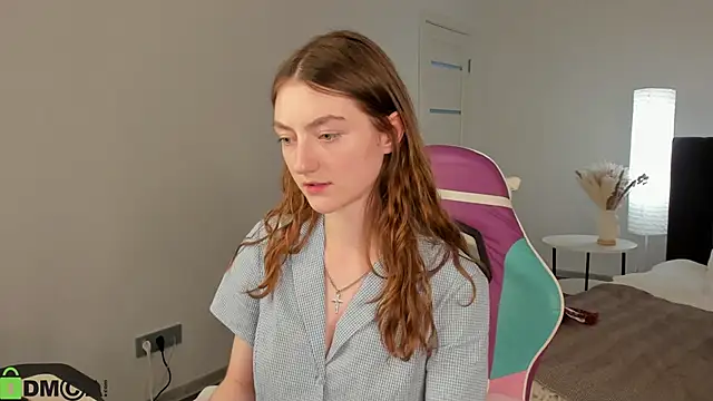 Snapshot of Valenora1 chatting on May 2026 11:16:01 AM Valenora1 online show from May 2026 11:16:01 AM