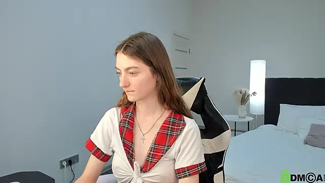 Snapshot of Valenora1 chatting on May 2026 11:05:02 AM Valenora1 online show from May 2026 11:05:02 AM