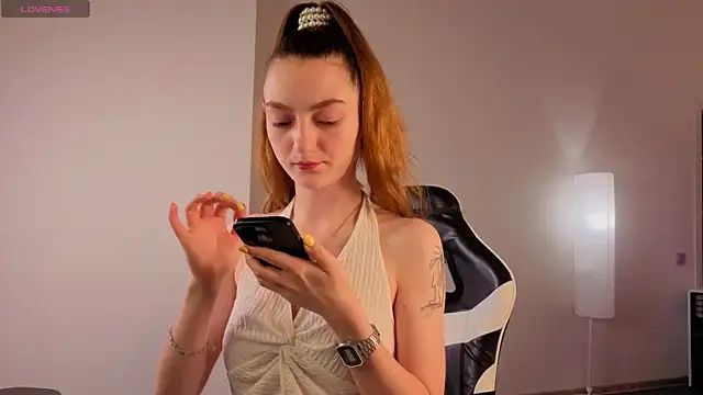 Valenora1 online show from July 2026 11:18:02 AM