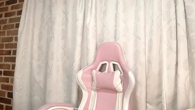 ailyn-29 online show from May 2026 11:31:01 PM