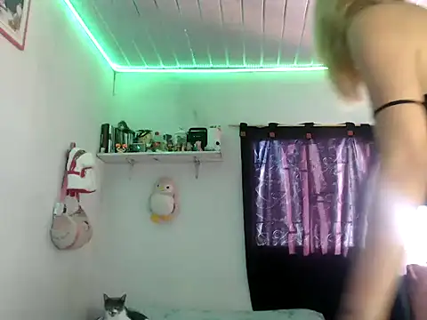bunnyfoxxd online show from June 2026 09:53:01 PM