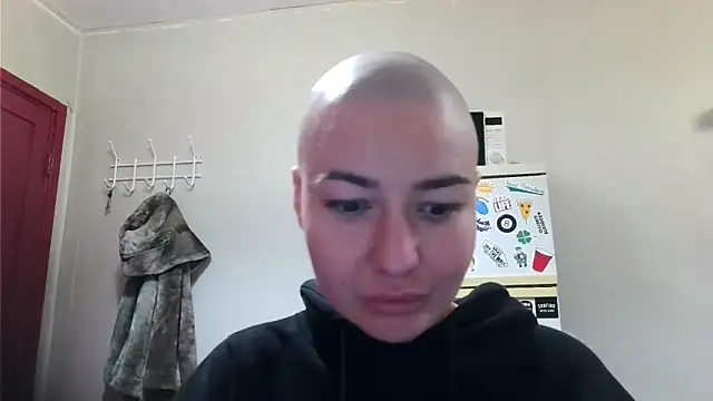 Julia Bright online show from April 2026 08:57:02 PM