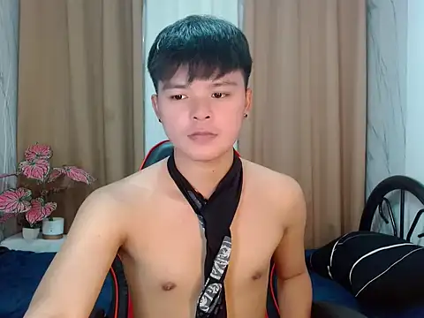 yourhotasiandoms online show from May 2026 10:53:02 AM