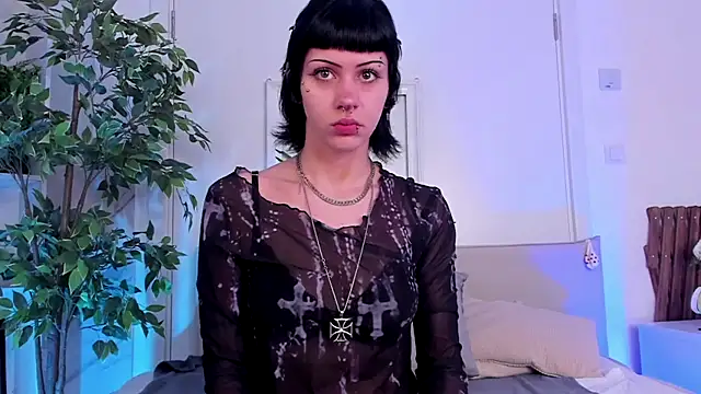 Ashley Alt online show from July 2026 09:06:02 AM