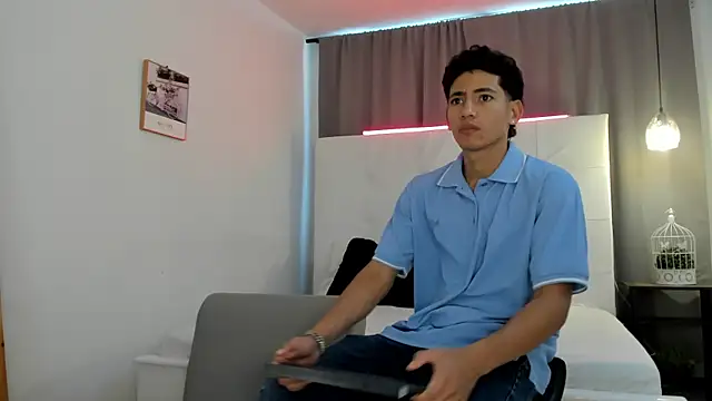 Alejo-and-Thiago online show from May 2026 01:14:02 PM