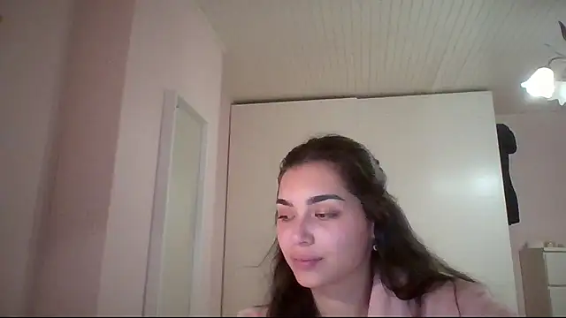 yourbella37 online show from May 2026 09:17:02 PM