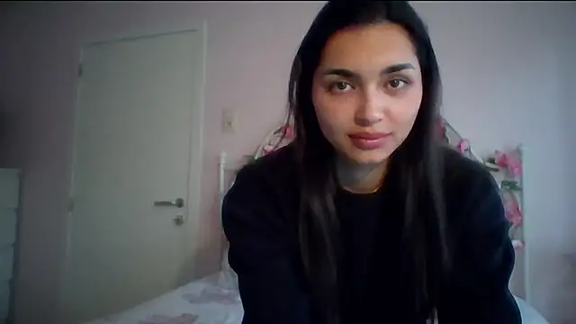 yourbella37 online show from May 2026 07:00:01 PM