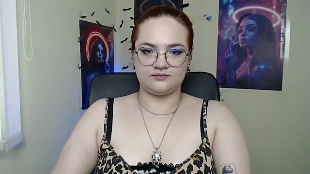 RinaRiii online show from July 2026 05:47:01 AM