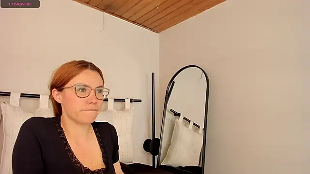  zoe 3 online show from June 2026 01:22:01 PM