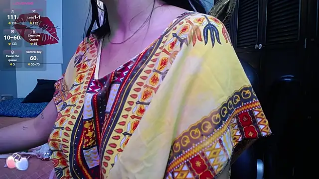 Snapshot of _tamara_priya_ chatting on July 2026 03:21:02 PM tamara priya online show from July 2026 03:21:02 PM