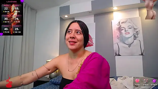 Snapshot of _tamara_priya_ chatting on July 2026 11:32:01 AM tamara priya online show from July 2026 11:32:01 AM