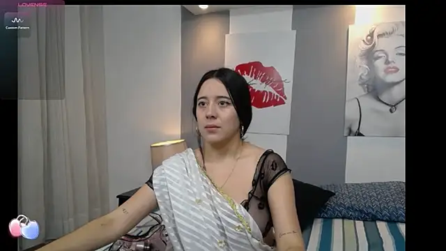 Snapshot of _tamara_priya_ chatting on August 2026 11:30:02 AM tamara priya online show from August 2026 11:30:02 AM