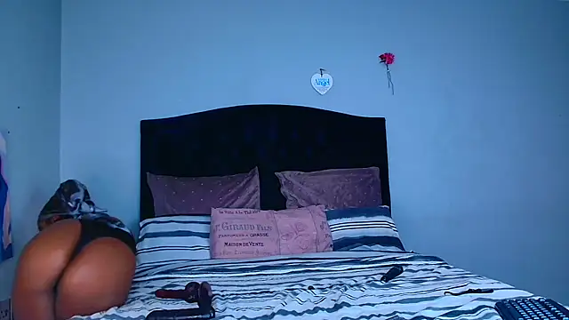 Snapshot of KillarRose chatting on June 2026 05:12:01 AM KillarRose online show from June 2026 05:12:01 AM