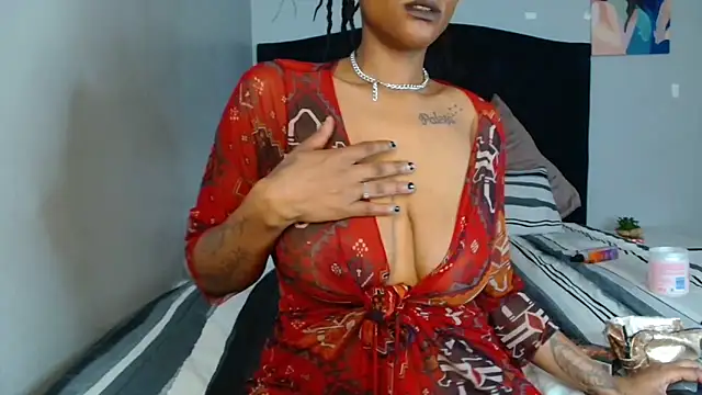 Snapshot of KillarRose chatting on July 2026 12:44:02 AM KillarRose online show from July 2026 12:44:02 AM
